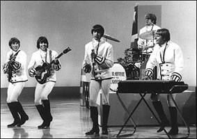 Kicks: Paul Revere and The Raiders